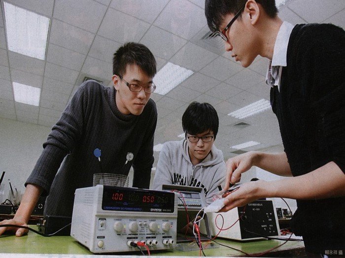 實務課程占一半，進入職場更得心應手 - 國立臺北科技大學